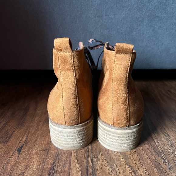 NWOT Hey Girl by Corkys Totes Ankle Bootie Chukka Boot Size 9 - Picture 6 of 8